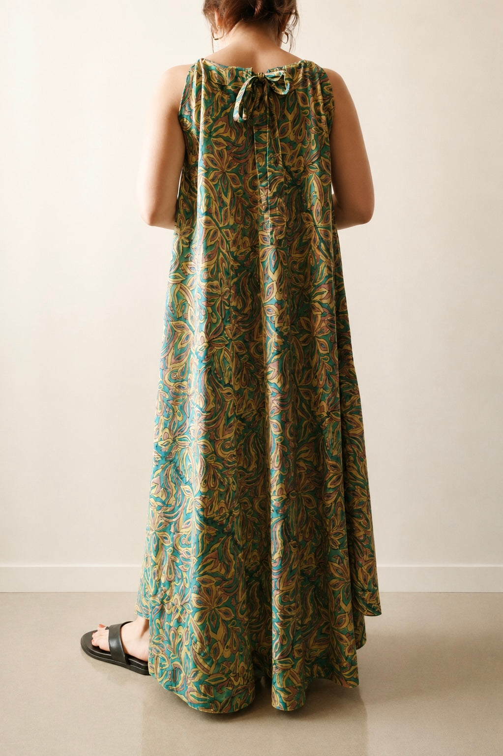 【6/19(金)21:00 JST 販売開始】 Resort Dress
