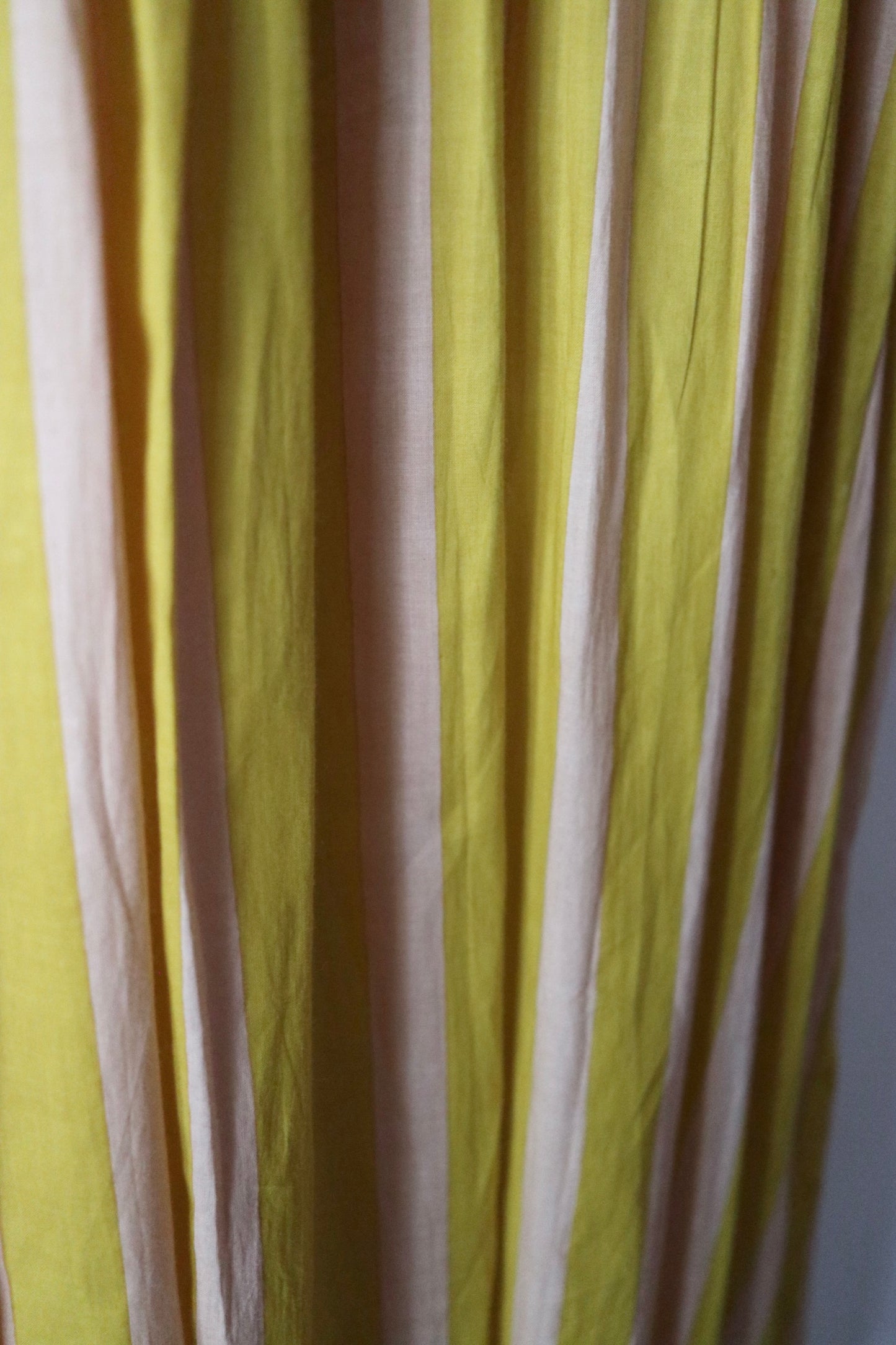 Balloon sleeve dress