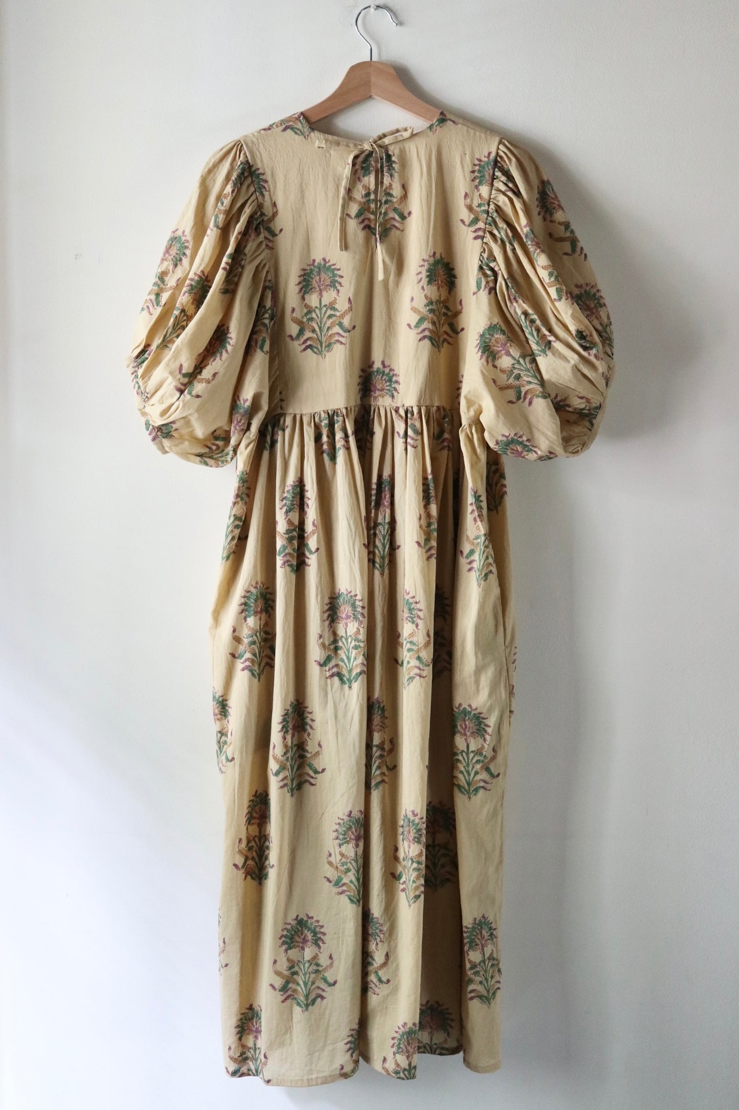 Puff Sleeve Dress [パフ スリーブ ドレス]