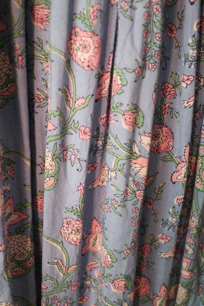 【3/1 (日) 11:30am JST 販売開始】Balloon sleeve dress