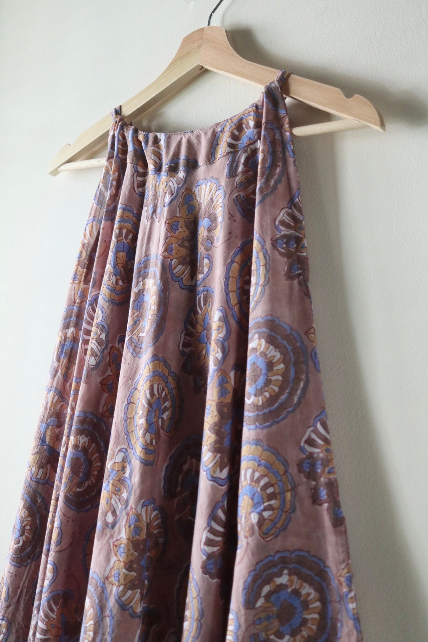 【6/19(金)21:00 JST 販売開始】 Resort Dress