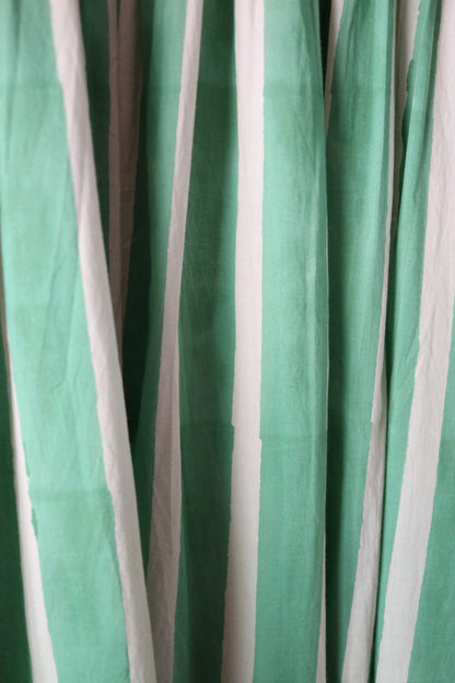 Balloon sleeve dress