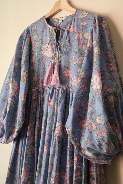 【3/1 (日) 11:30am JST 販売開始】Balloon sleeve dress