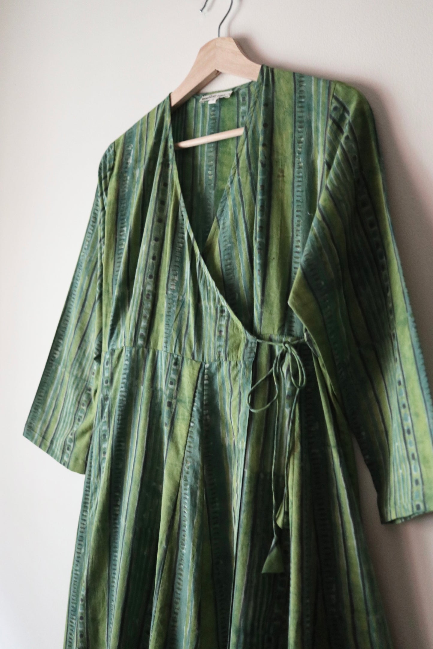Drape Wrap Dress [ドレープラップドレス]