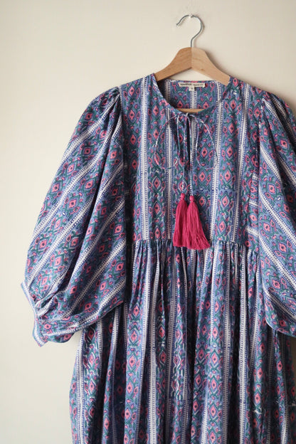 【3/1 (日) 11:30am JST 販売開始】Balloon sleeve dress