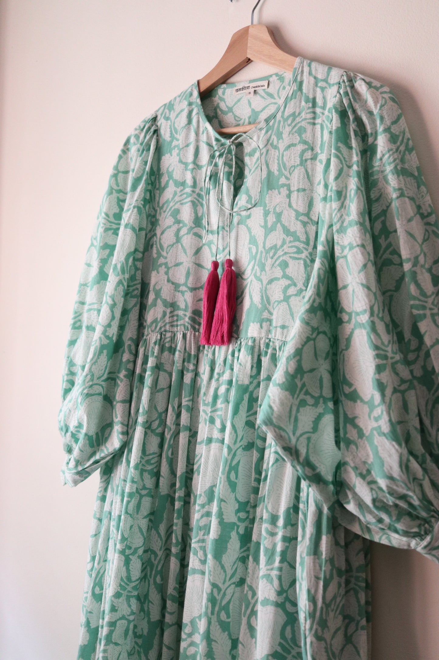 【日本在庫｜国内配送限定】Balloon sleeve dress