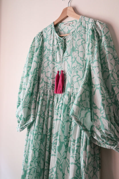 【日本在庫｜国内配送限定】Balloon sleeve dress