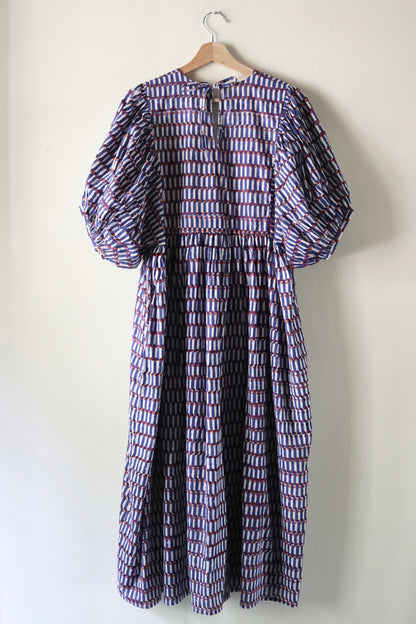【7/23(木)21:00 JST 販売開始】Puff Sleeve Dress [パフ スリーブ ドレス]