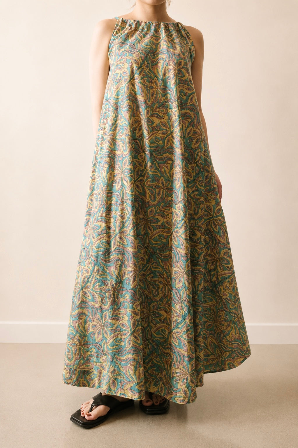 【6/19(金)21:00 JST 販売開始】 Resort Dress