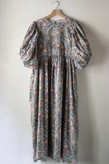 Puff Sleeve Dress [パフ スリーブ ドレス]