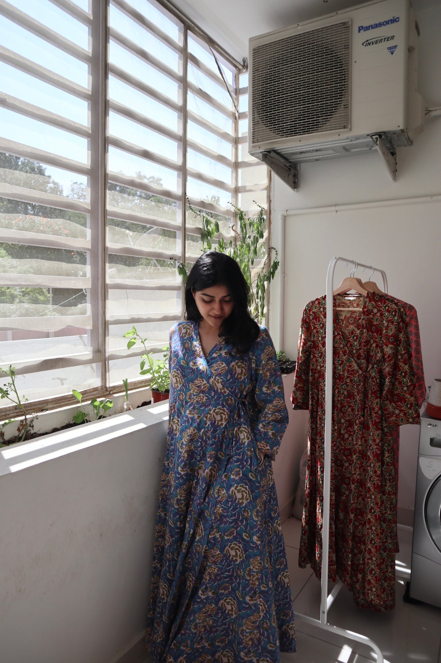 【日本在庫｜国内配送限定】Drape Wrap Dress [ドレープラップドレス]