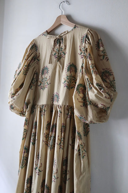 Puff Sleeve Dress [パフ スリーブ ドレス]