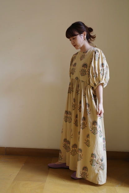Puff Sleeve Dress [パフ スリーブ ドレス]