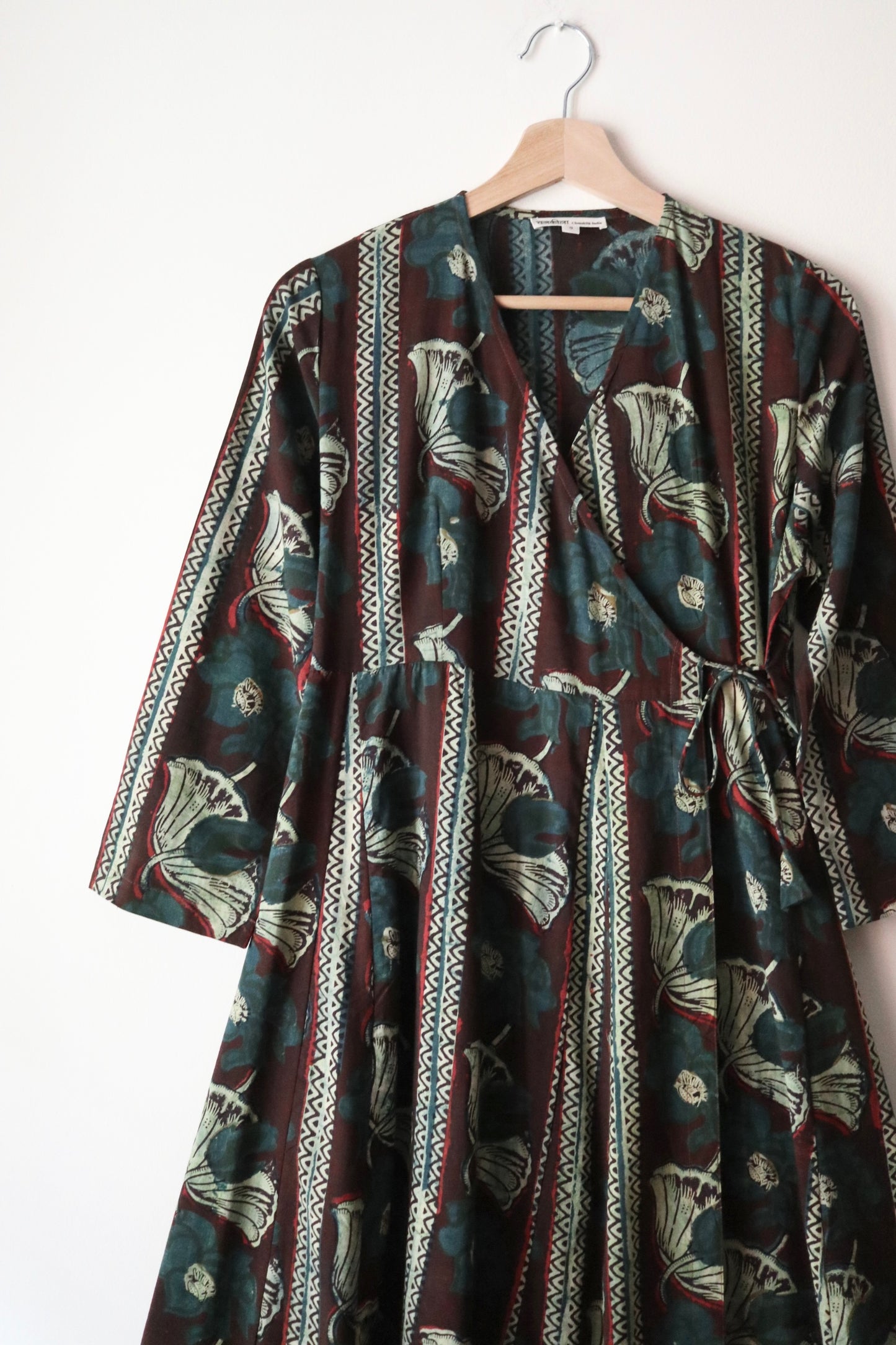 Drape Wrap Dress [ドレープラップドレス]