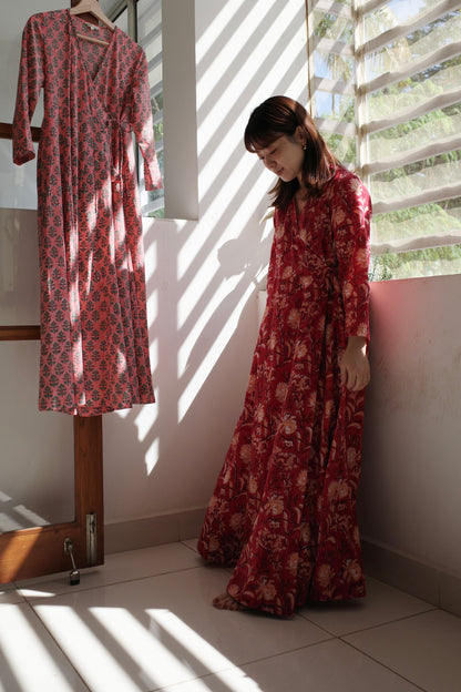 【12/10 (水) 21:00 JST 販売開始】Drape Wrap Dress [ドレープラップドレス]