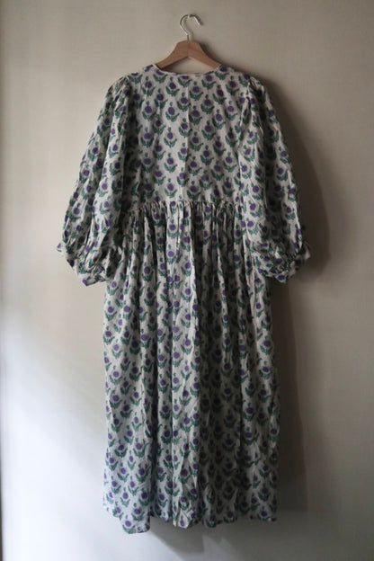 Balloon sleeve dress