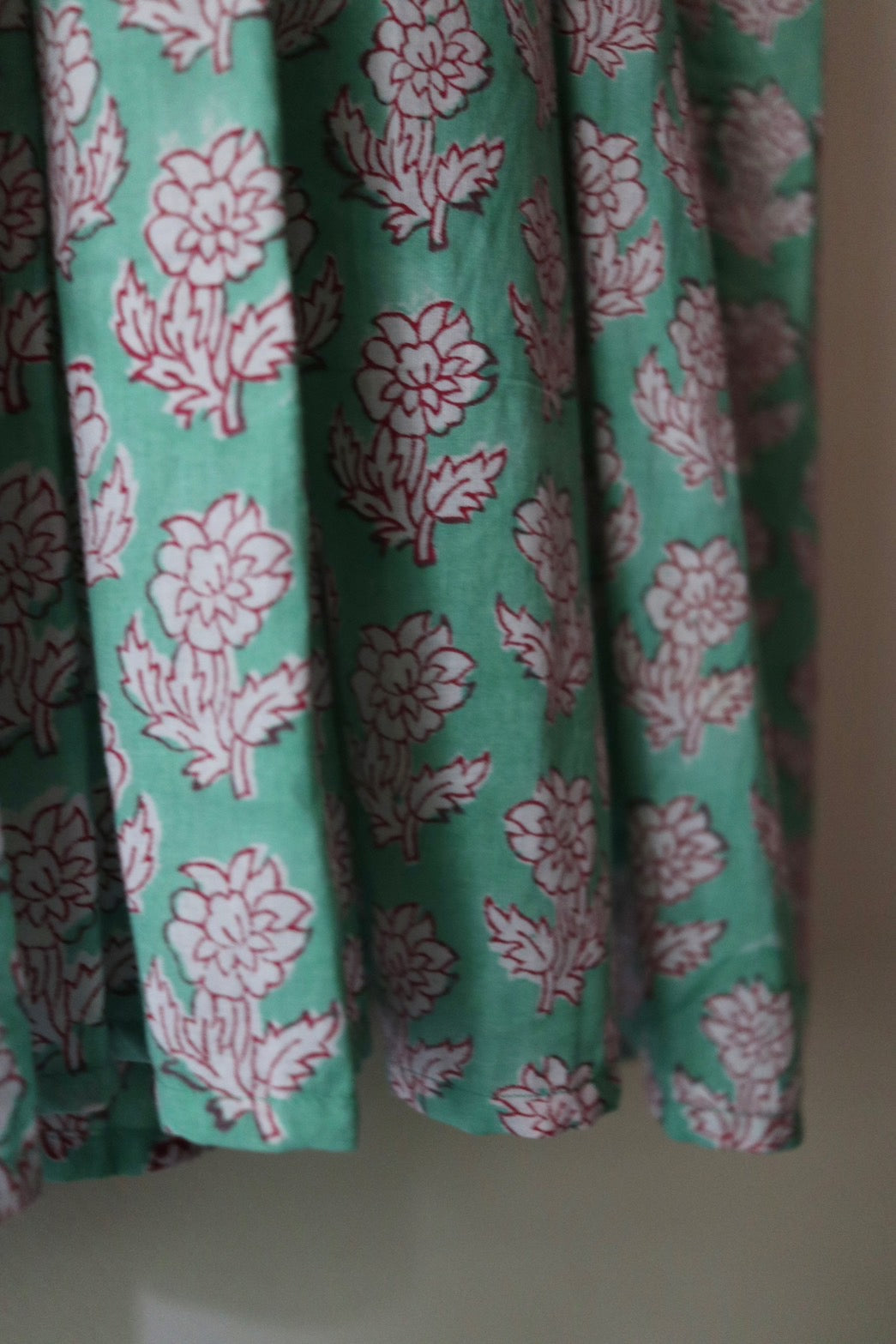 Baloon sleeve dress