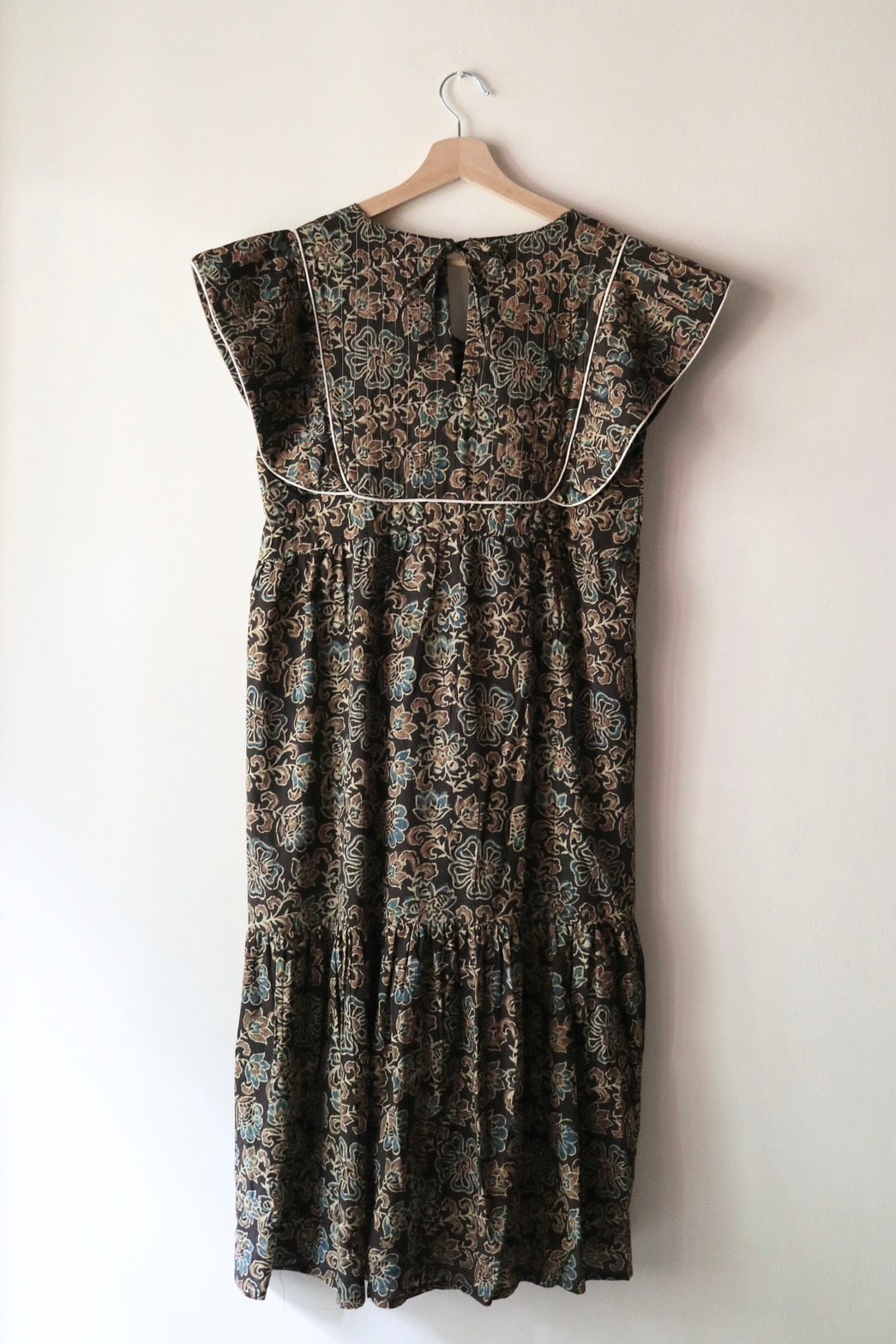 Yoke dress-flower-
