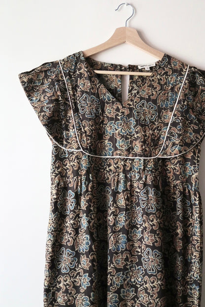 Yoke dress-flower-