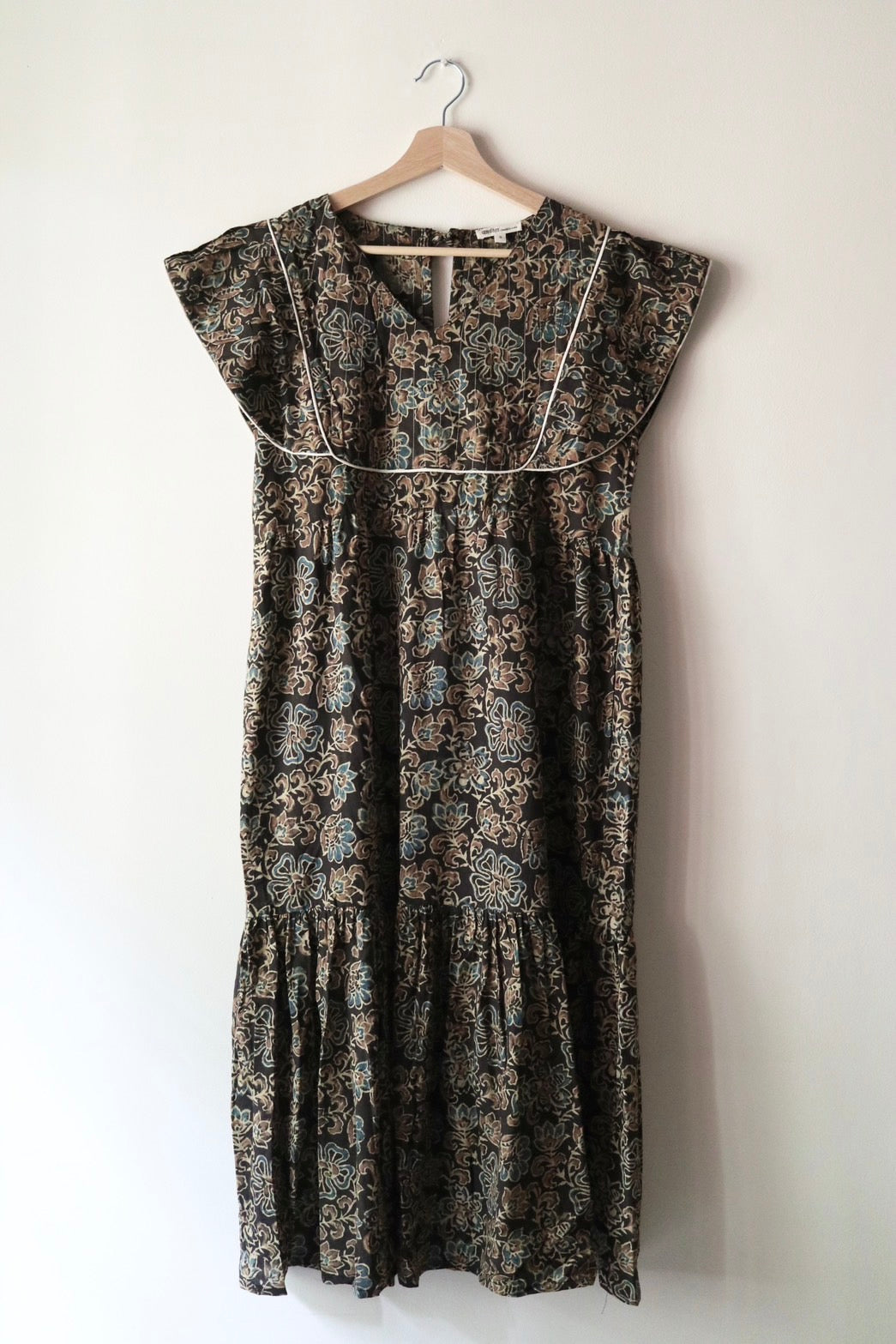 Yoke dress-flower-