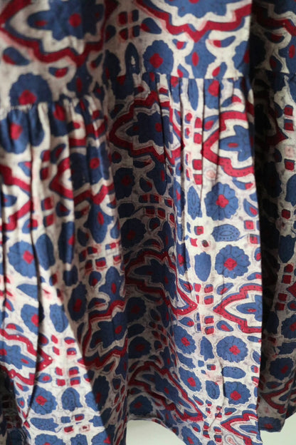 Yoke dress -symmetry-