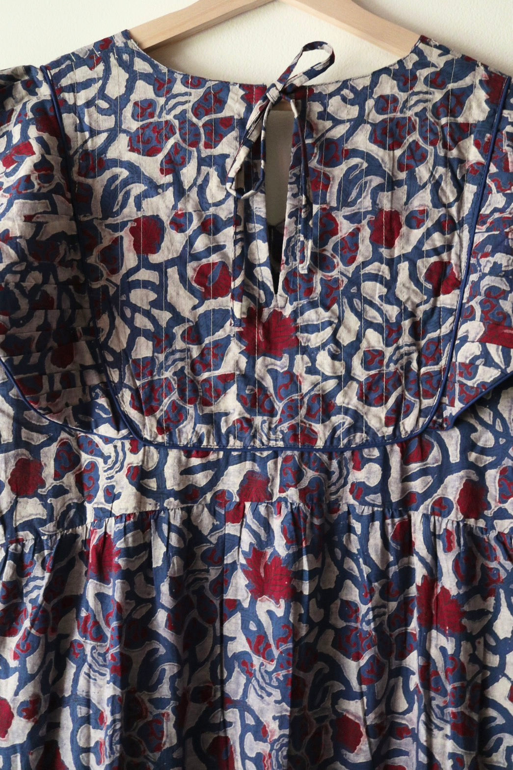 Yoke dress-vine-