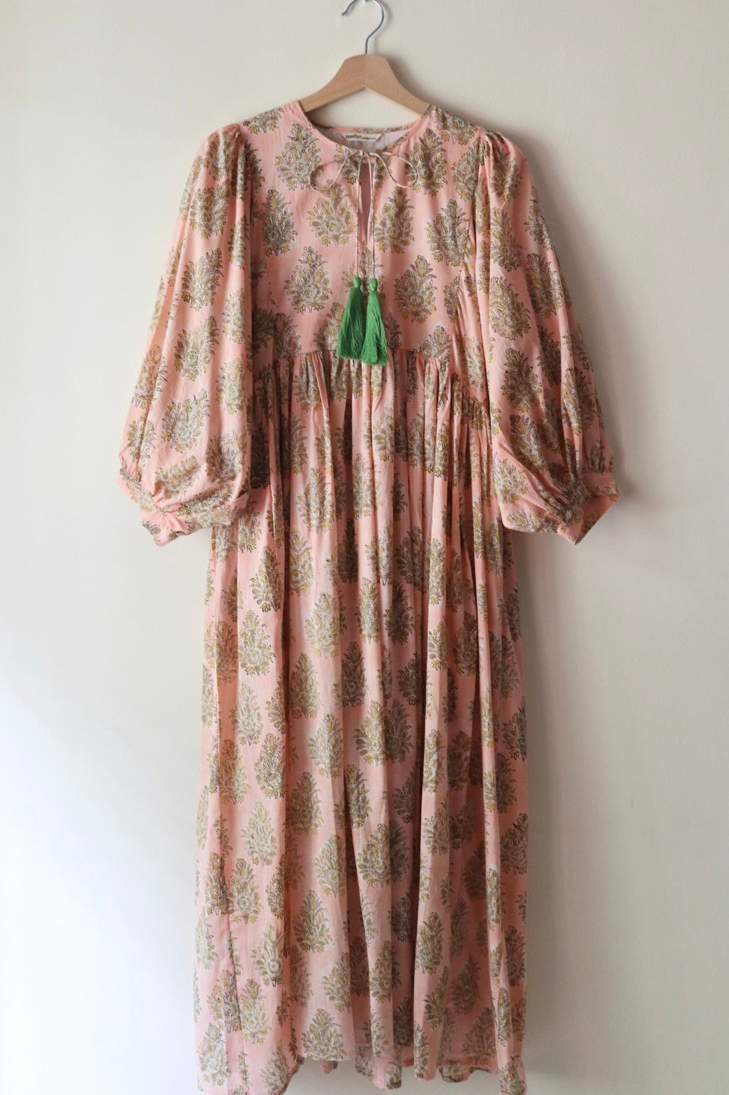 Balloon sleeve dress_ pink