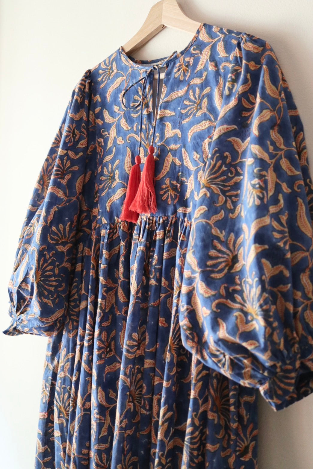 Balloon sleeve dress_ Blue