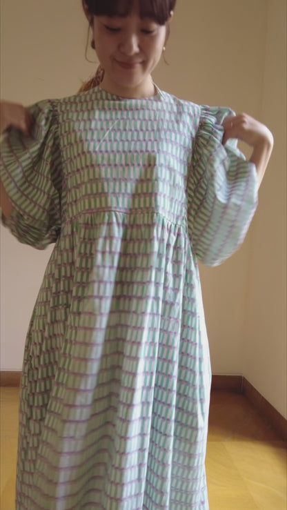 【7/23(木)21:00 JST 販売開始】Puff Sleeve Dress [パフ スリーブ ドレス]